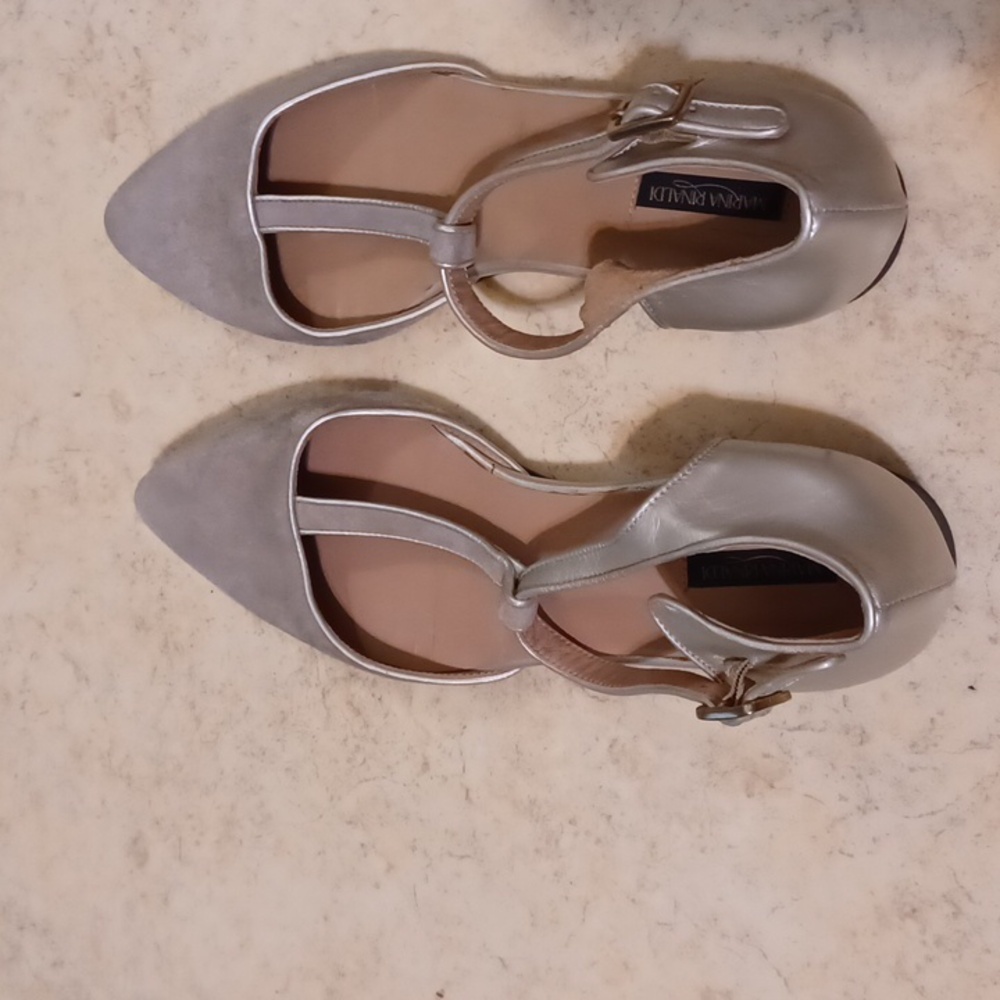 MARINA RINALDI Women's Silver and Tan T-STRAPED FLATS - Picture 5 of 6